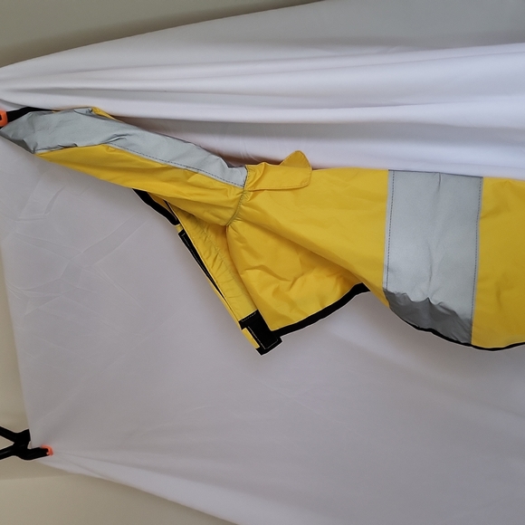 Dog Rain coat AND Top Paw Harness new with tags size Large MEASUREMENTS BELOW - Picture 14 of 17